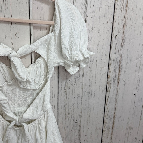 Princess Polly Sundress - Picture 9 of 12